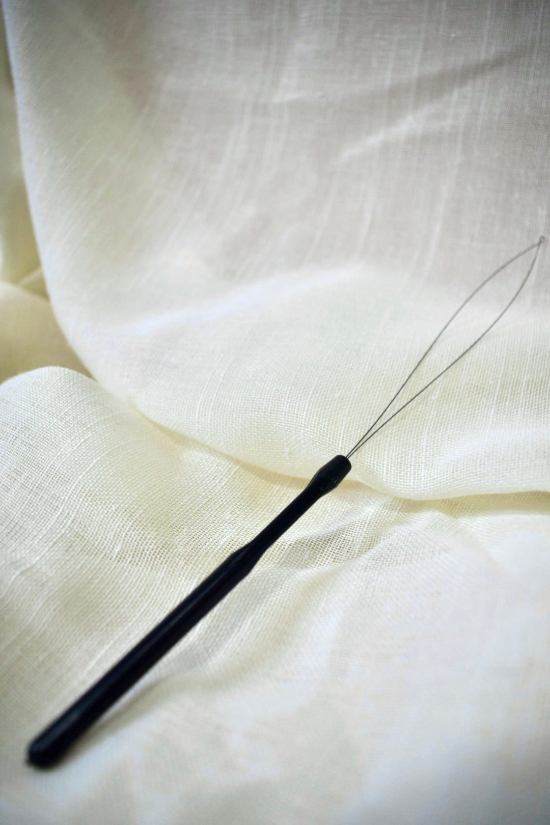 Freya Wire Threader
