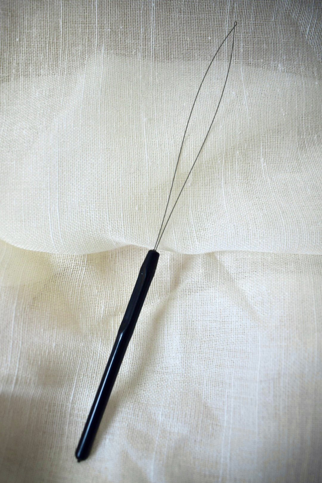 Freya Wire Threader